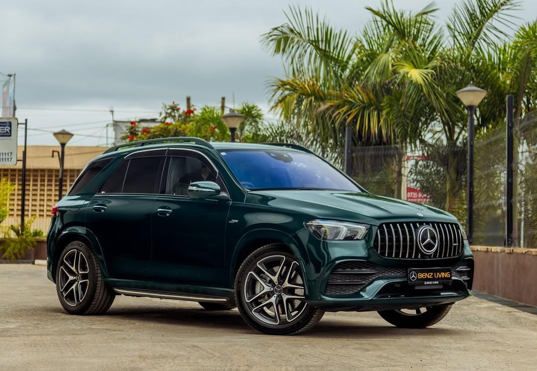 Ready for the AMG thrill 2020 Mercedes benz GLE53 AMG in calcite green metallicFeatures▪️3000cc