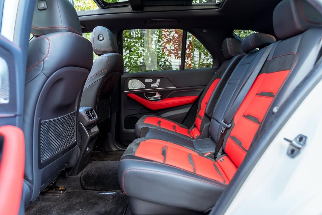 The 2021 Mercedes benz GLE53 AMG 4MATIC+. Finished in Diamond white with red designo AMG comfort (4)